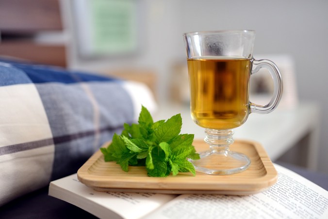 peppermint-tea-5362243_1920